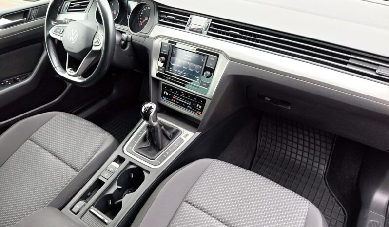 Volkswagen Passat Variant 2.0 TDI 150KM Salon Polska Gwarancja do 3 lat! full